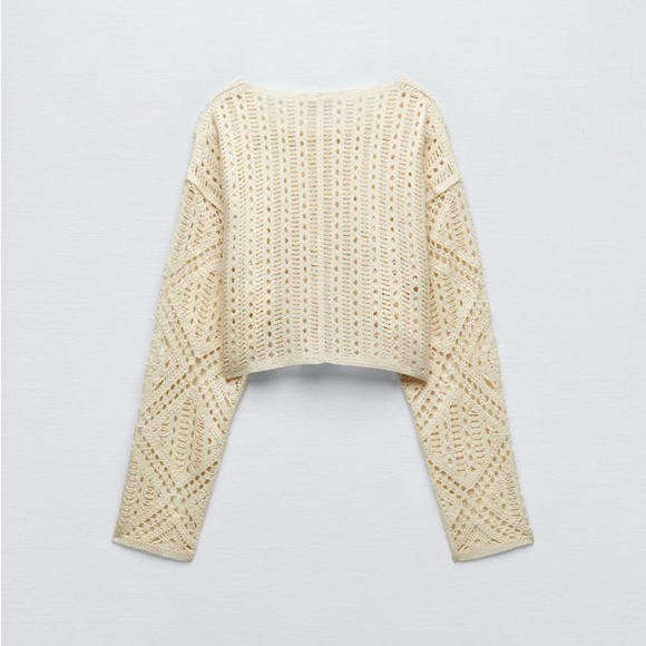 Zara - Cropped Crochet Sweater - Picture 4 of 5